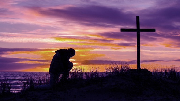 praying cross 768x432