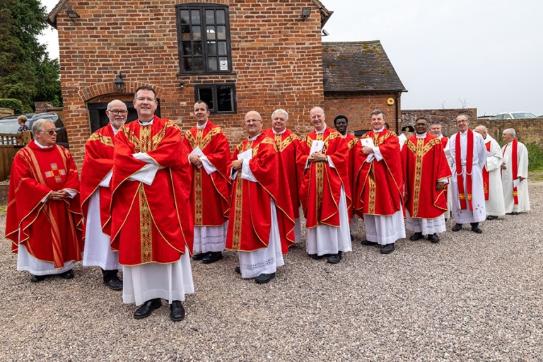 harvington diocese copy 768x512