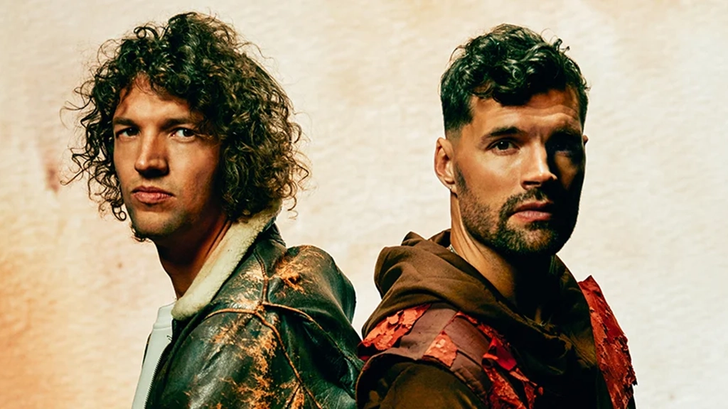 Christian band For King and Country lays on epic Christmas cinematic show